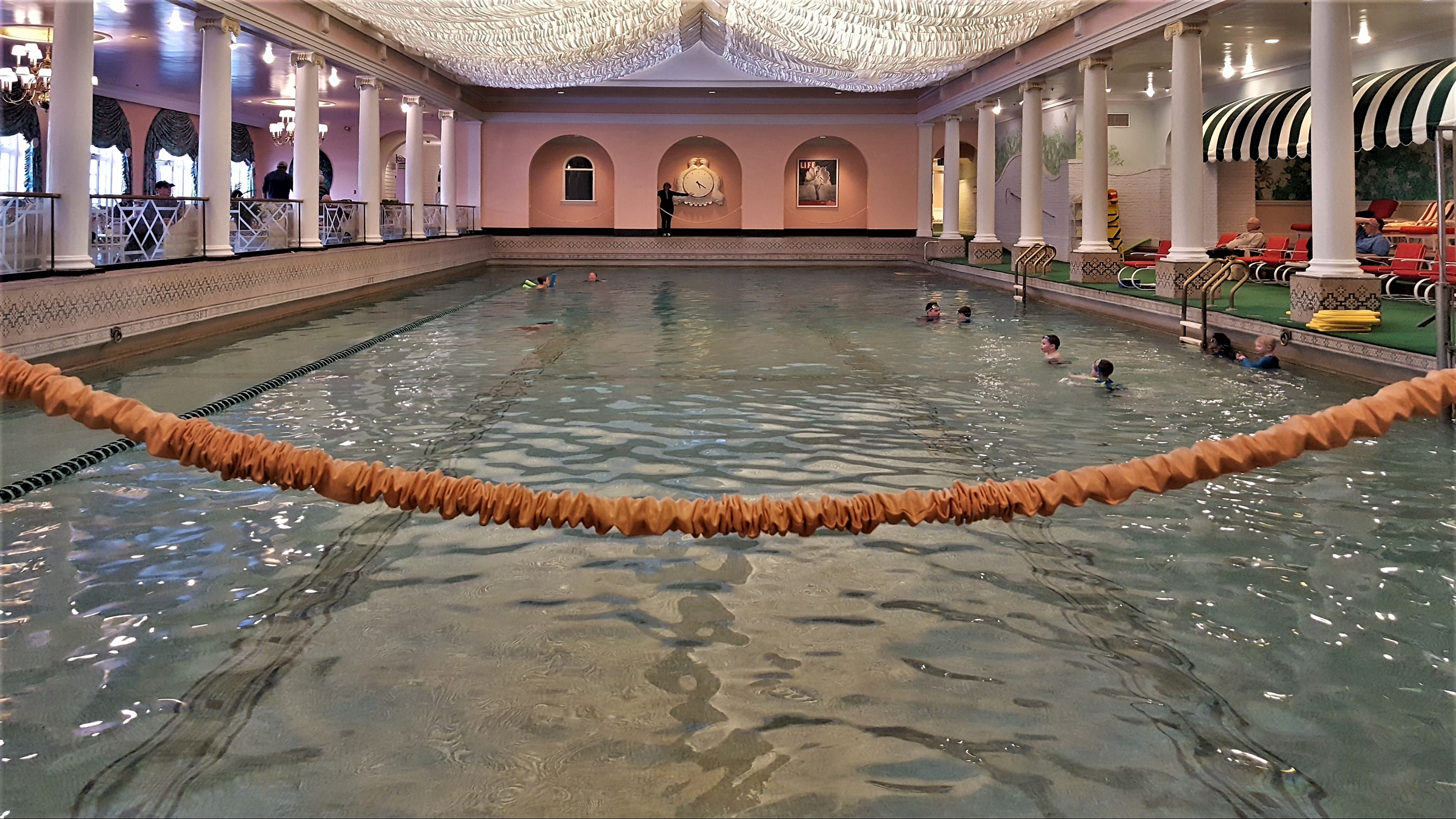 pool end